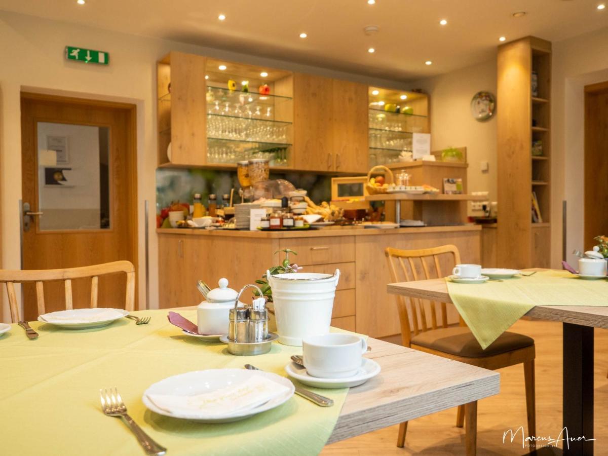 Pension Ehrenfried - Hotel Garni Kindberg Екстериор снимка