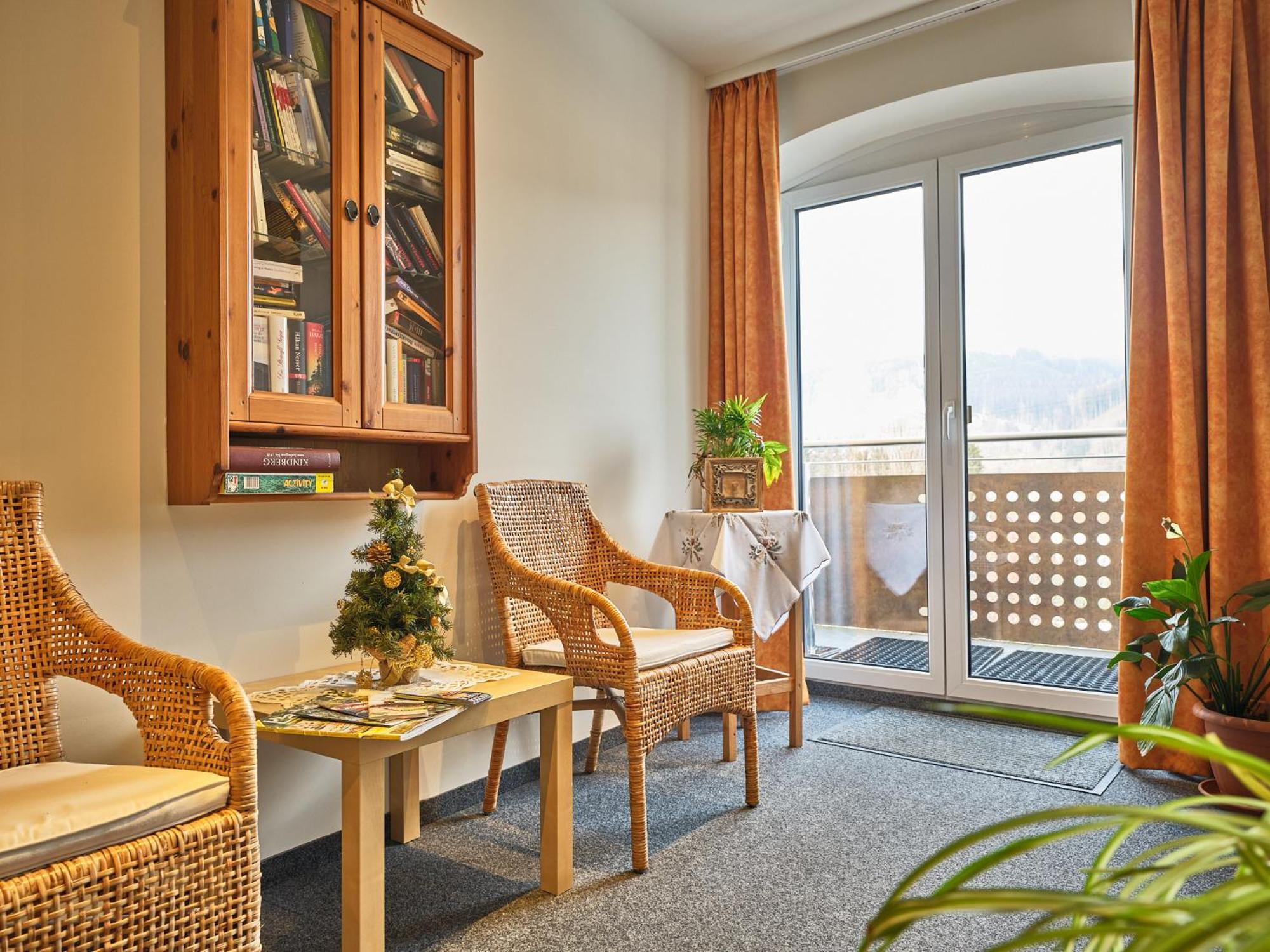 Pension Ehrenfried - Hotel Garni Kindberg Екстериор снимка