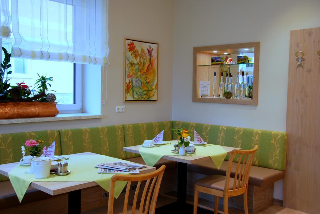 Pension Ehrenfried - Hotel Garni Kindberg Екстериор снимка